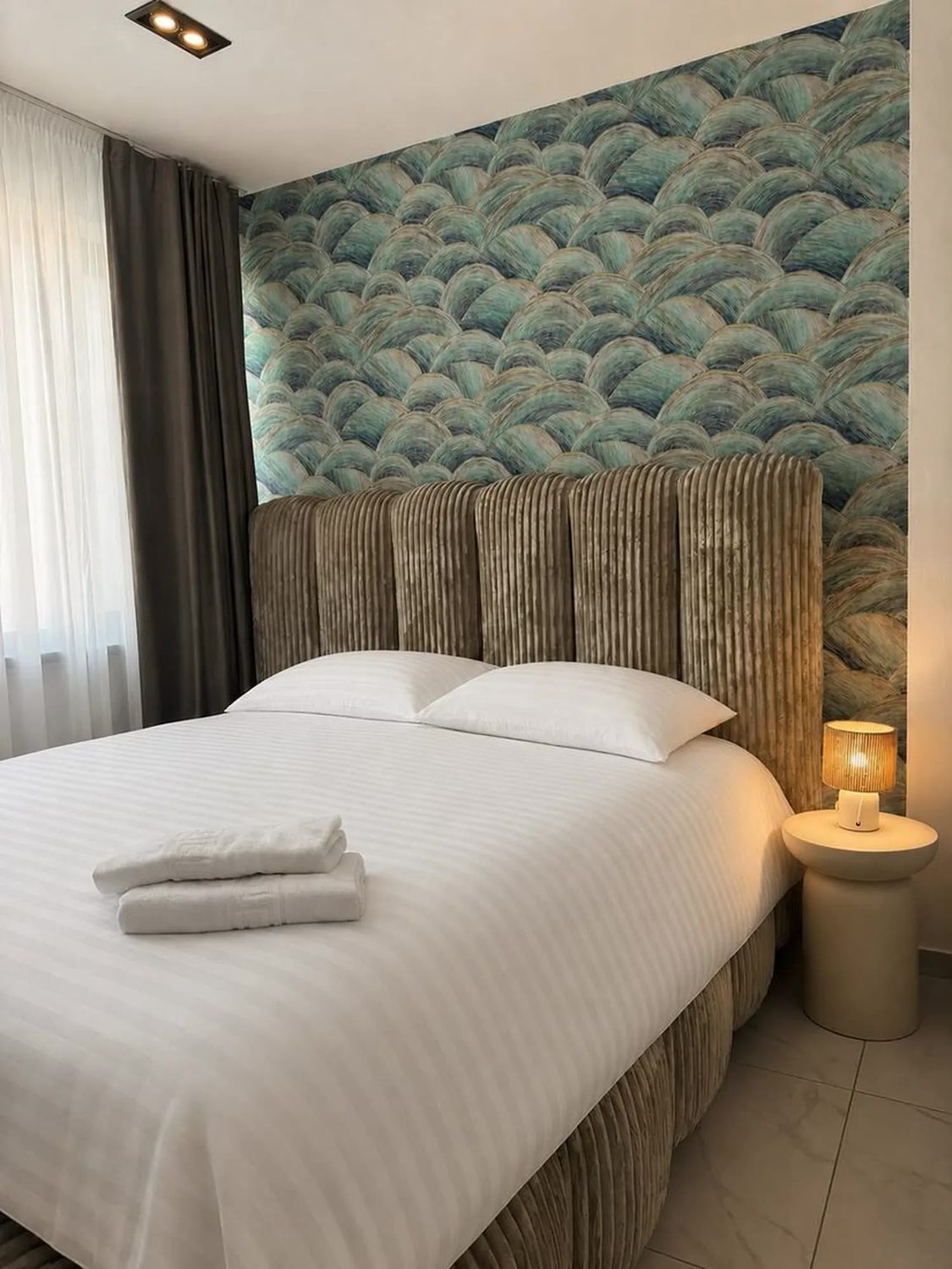 Boutique Suite 705 — imaginea 2